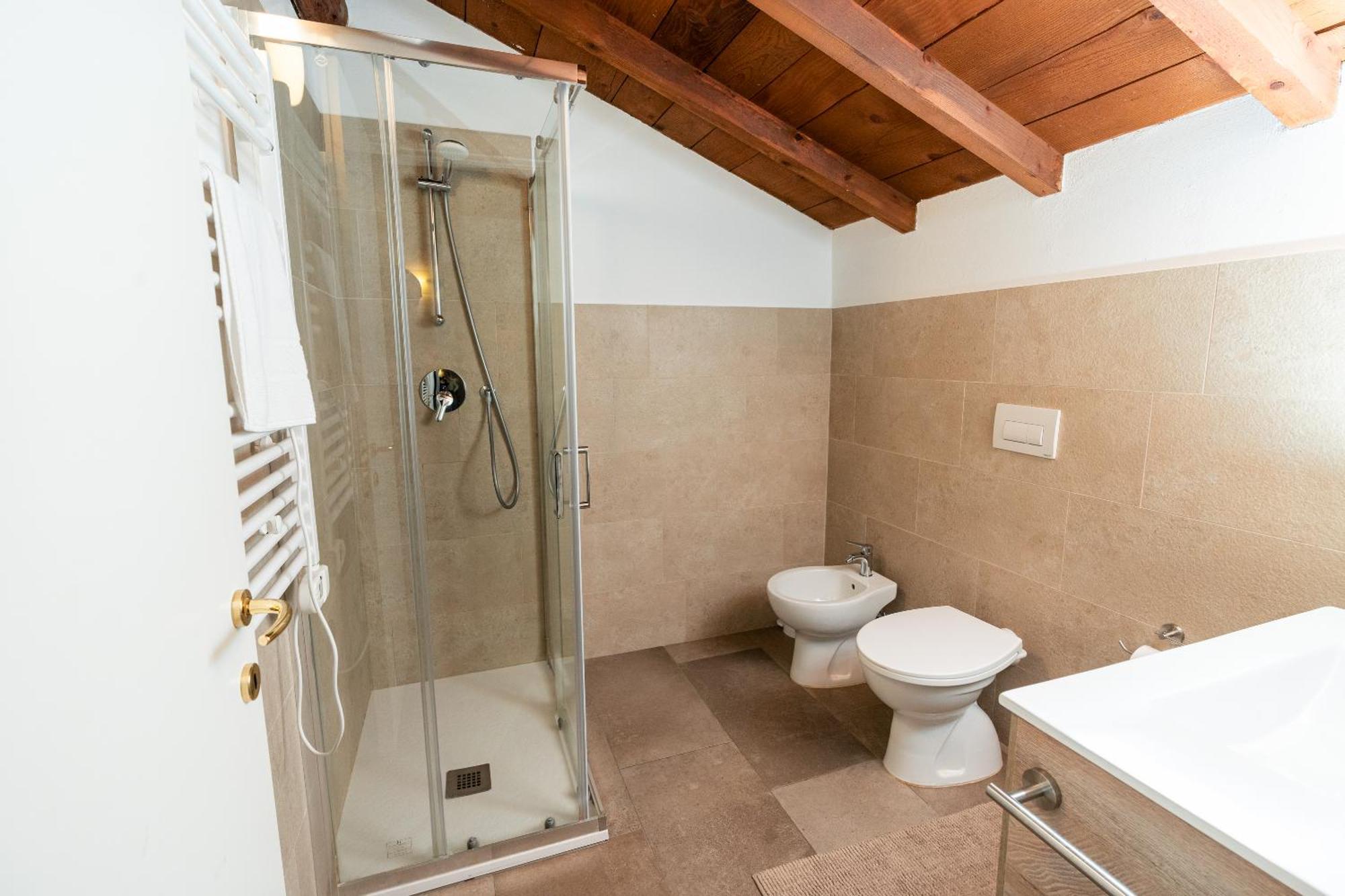 Bassanella Farm stay *